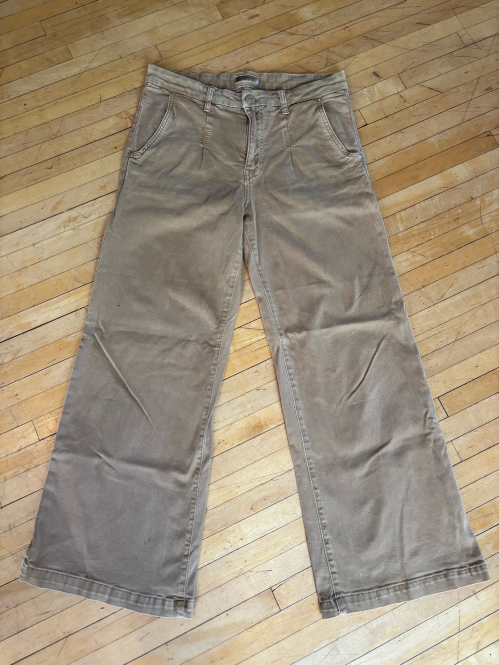 KUT from the Kloth Wide Leg Womenโs Pants in Brown